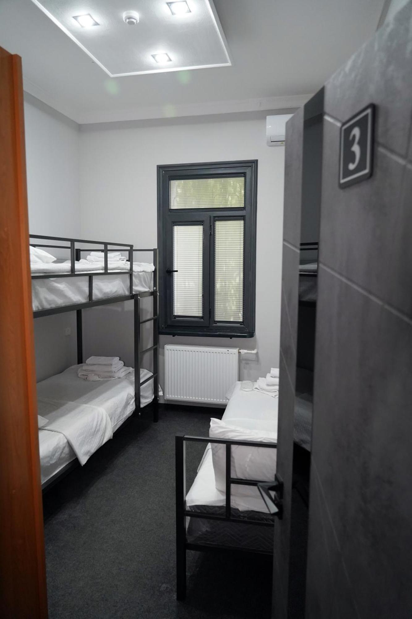 Hostel Premium ทาชเคนต์ ภายนอก รูปภาพ