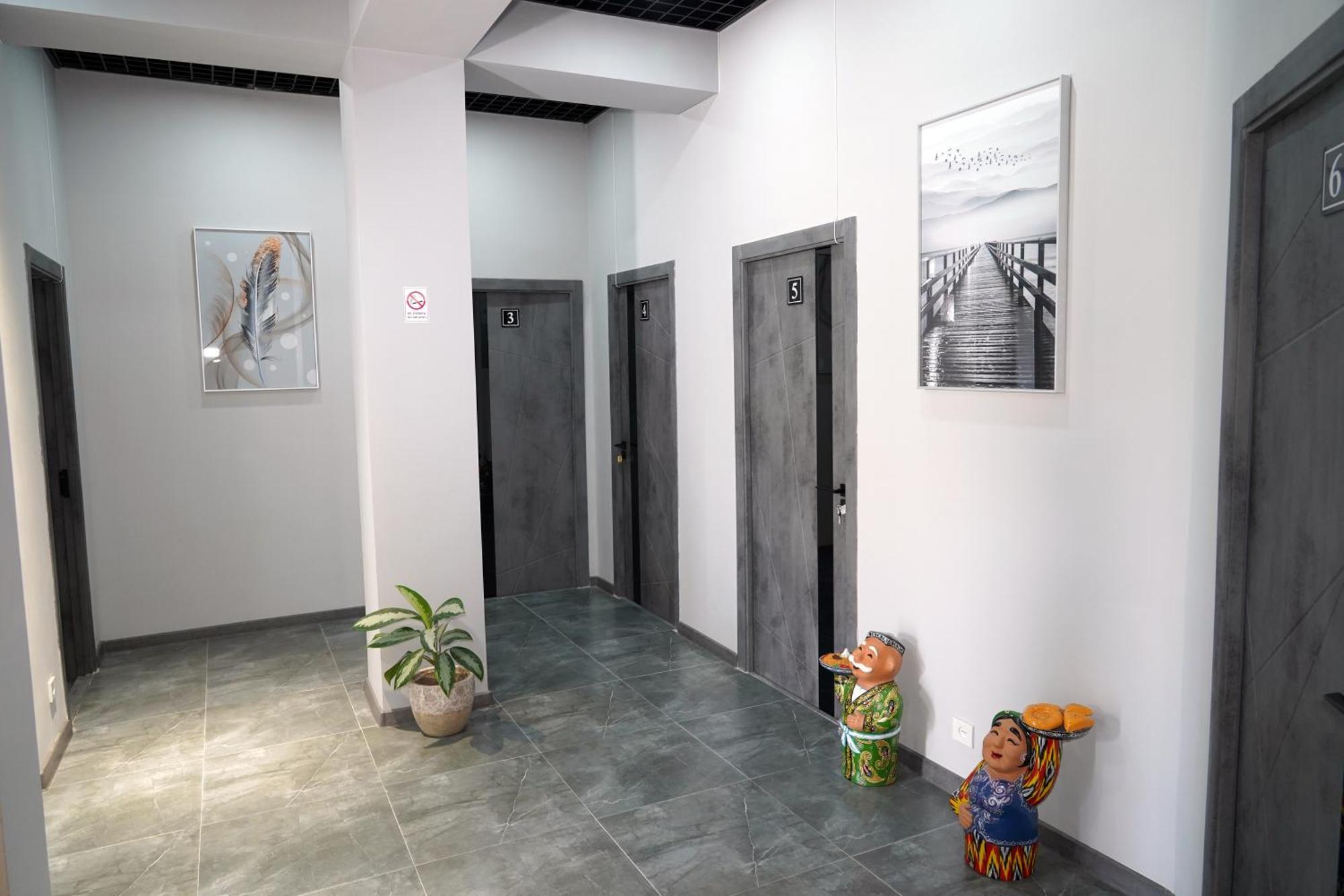 Hostel Premium ทาชเคนต์ ภายนอก รูปภาพ