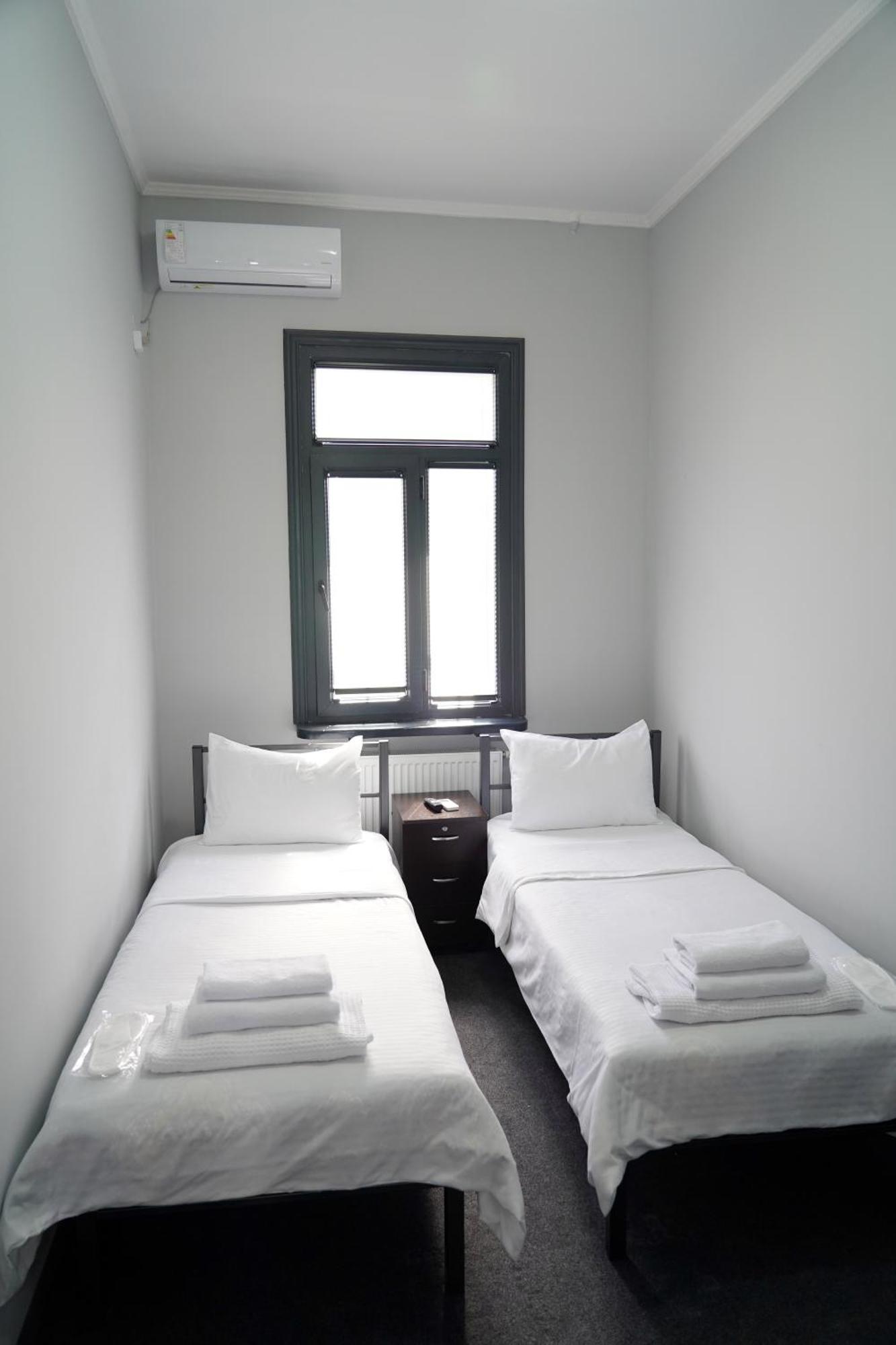 Hostel Premium ทาชเคนต์ ภายนอก รูปภาพ