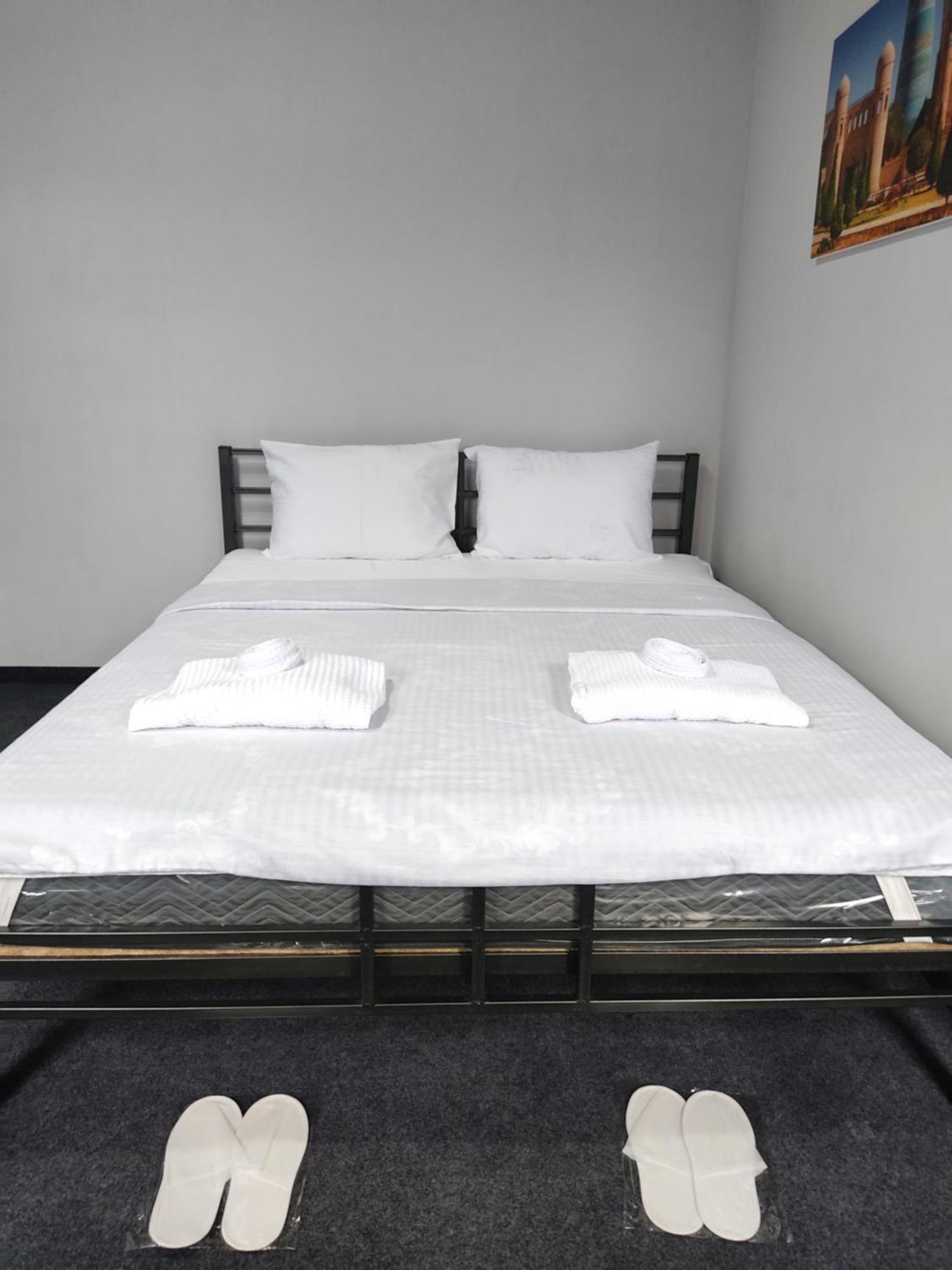 Hostel Premium ทาชเคนต์ ภายนอก รูปภาพ