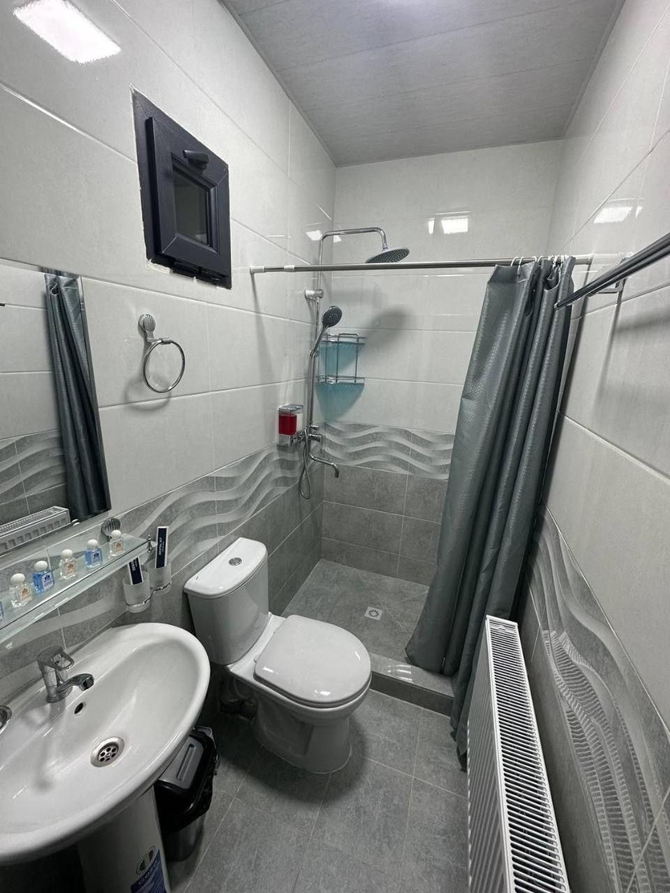 Hostel Premium ทาชเคนต์ ภายนอก รูปภาพ